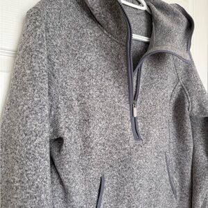 lululemon Heather Gray Fleece pullover Hoodie 1/4 zip- pocket women’s size 10